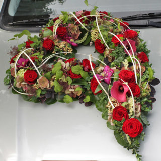 Autogesteck in Herzform